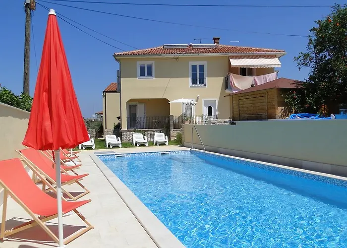 Apartments Villa Ela