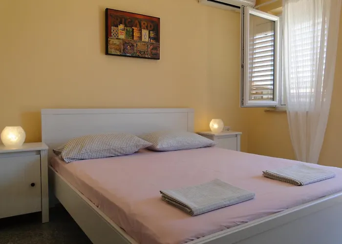 Apartments Villa Ela